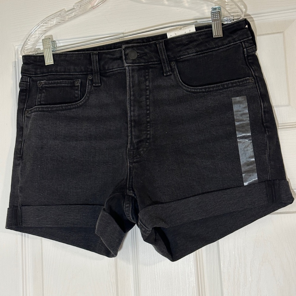 NWT Free Assembly denim shorts.